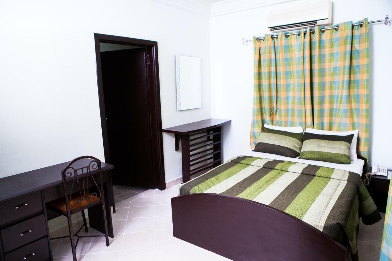 Maxwell Court Apartments 아크라 외부 사진